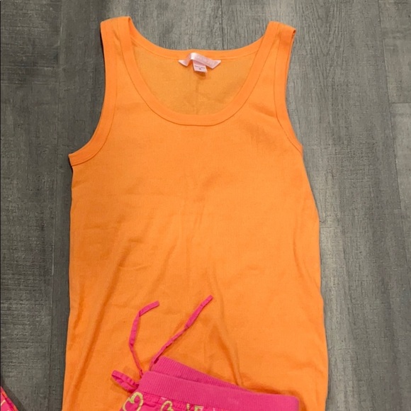 Victoria’s Secret Heart Print Pajama Pants Medium - Picture 2 of 4